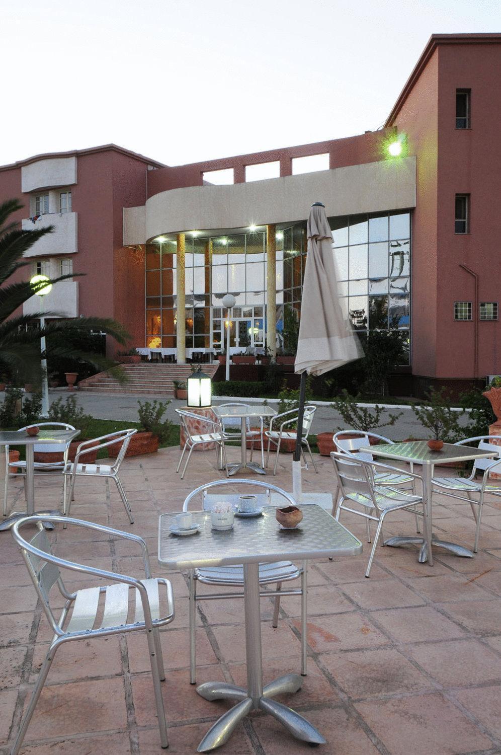 فندق دو بارك تونس المظهر الخارجي الصورة